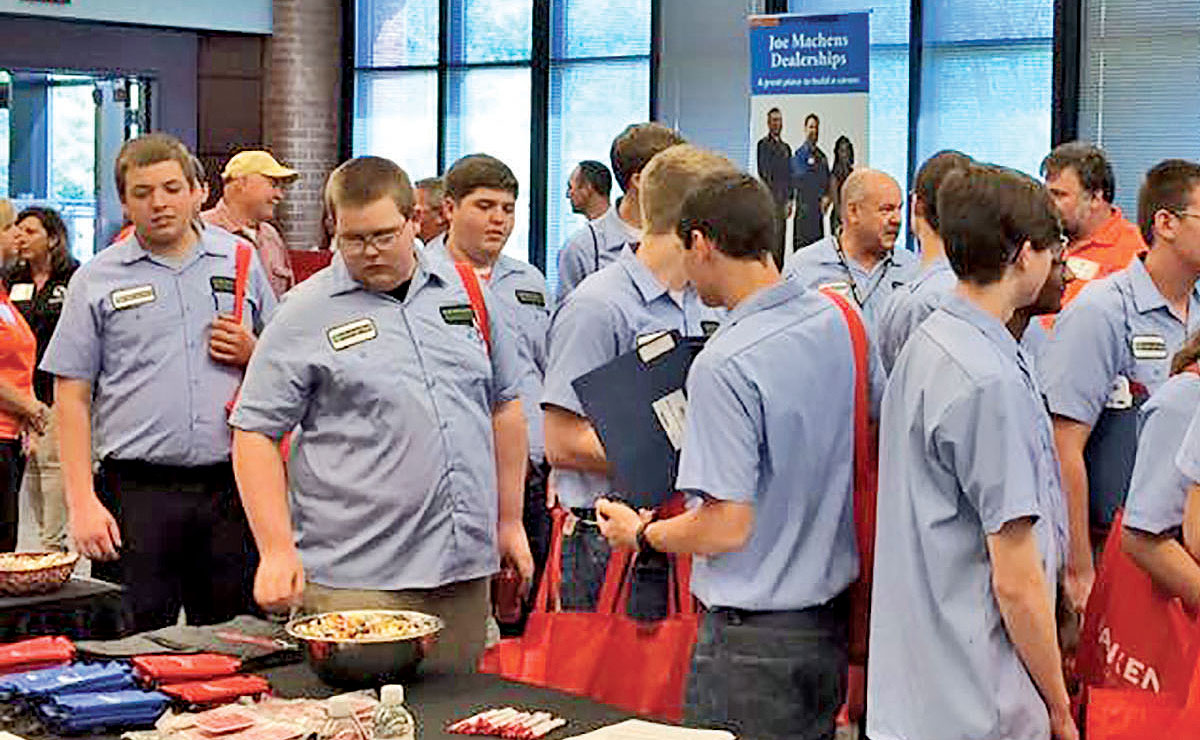 career fairs aim to fill void Automotive News