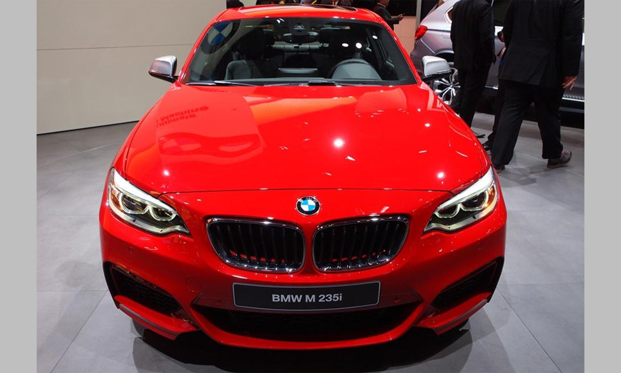 BMW M235i