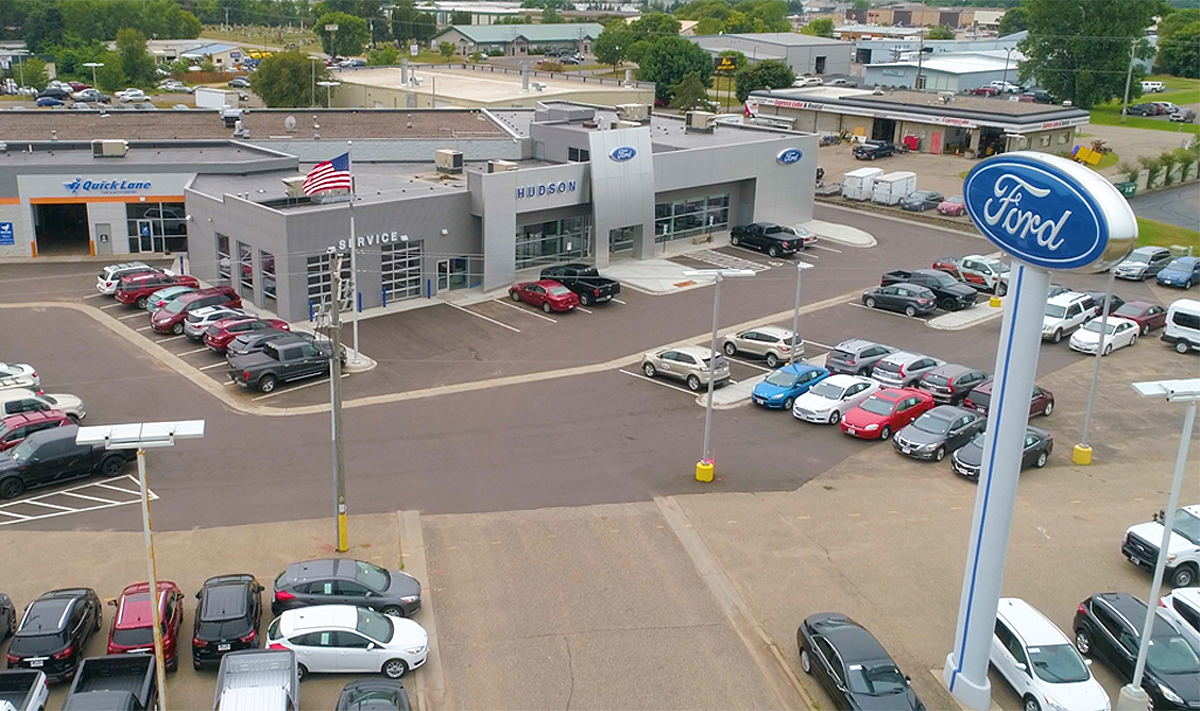 Lithia buys Pohlad Minnesota, Wisconsin car dealer group Carousel