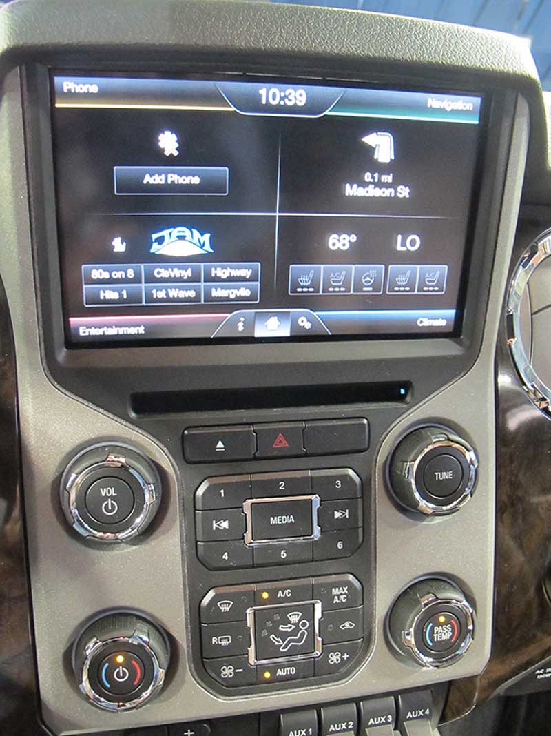 Super Duty pickups to get MyFord Touch -- with real knobs, buttons ...