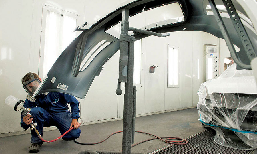 Dealerships battle fastgrowing consolidation of business Automotive News