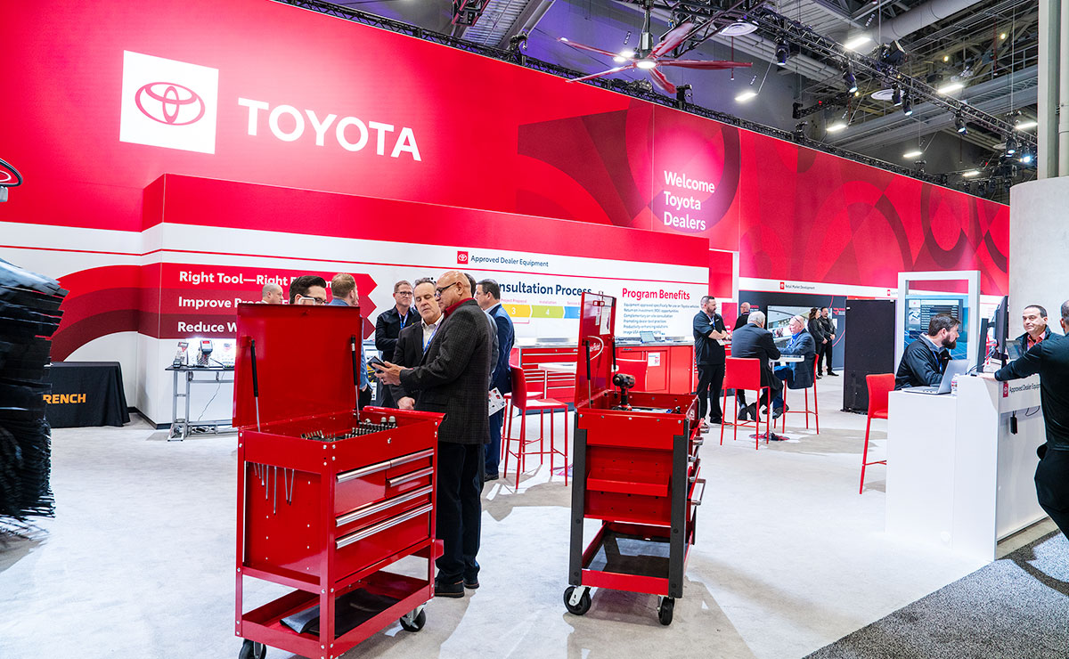 Toyota market capitalization hits Japan record as stock surges