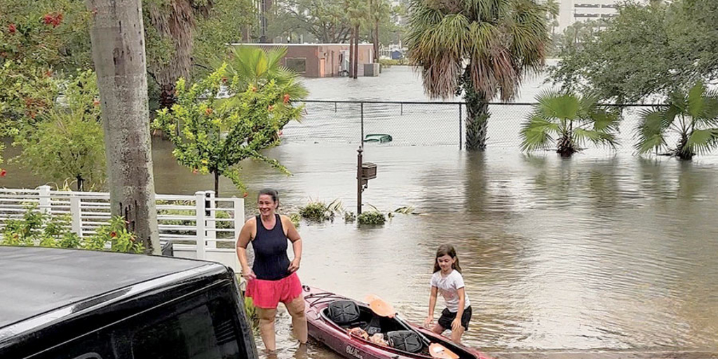 Car dealerships emerge mostly unscathed from Idalia's wrath - Vimarsana News