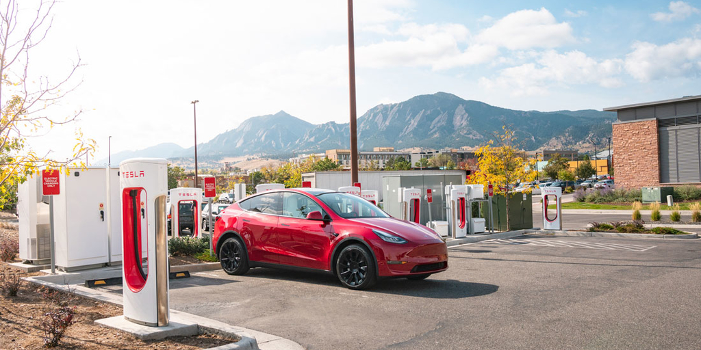 Tesla chargers are the most reliable | Automotive News - Vimarsana News