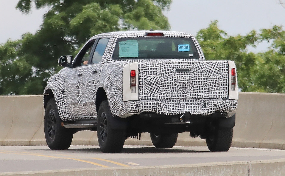 Ford Ranger Roptor Spy Ford hatching Ranger Raptor variant, spy photos show | Automotive News