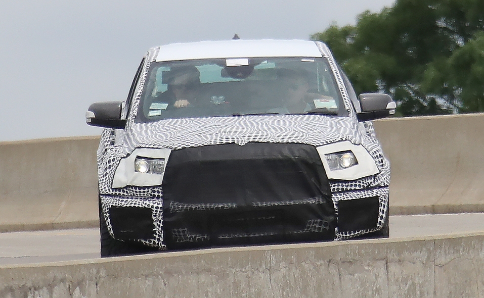 Ford Ranger Roptor Spy Ford hatching Ranger Raptor variant, spy photos show | Automotive News