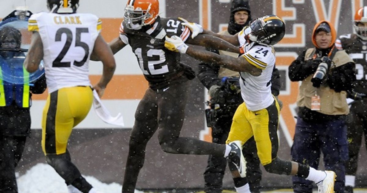 NFL receiver, sidelined by a suspension, gets a car sales job