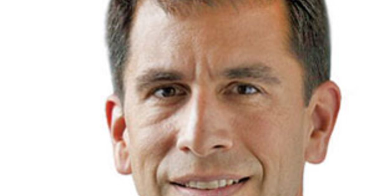 George Roeske Porsche dealerships expand as brand's new-car sales rise | Automotive News