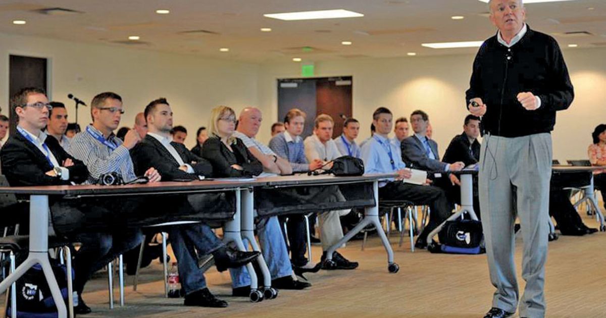 Dealers aim higher to fill jobs Automotive News