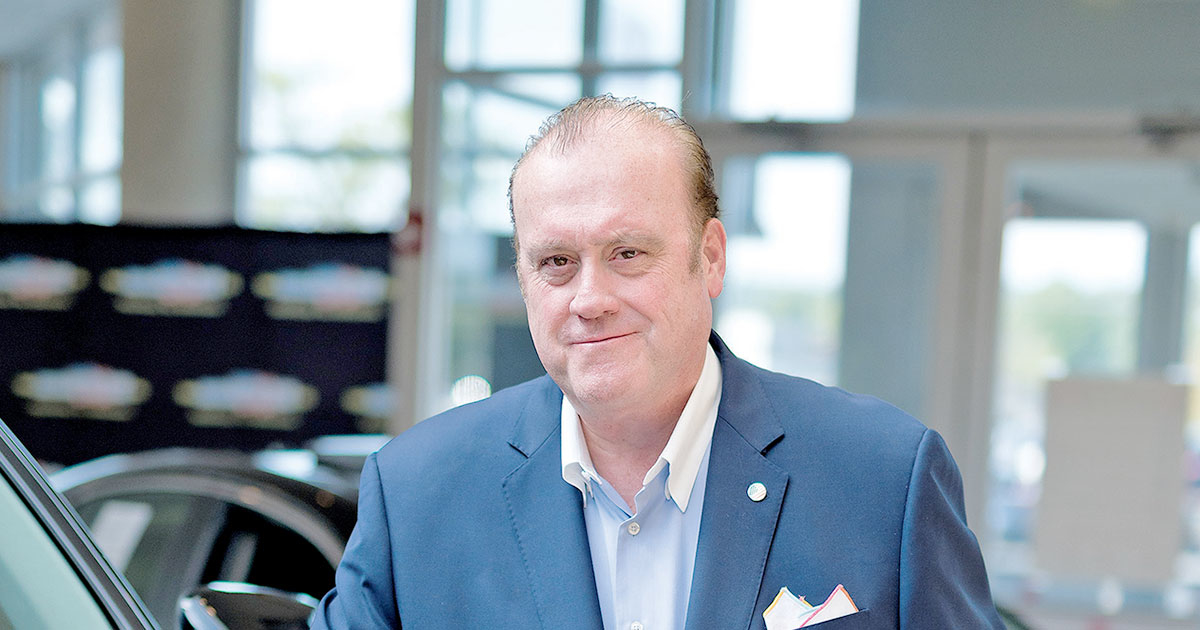 Toyota dealer council leader: Leasing, hybrids are key | Automotive News