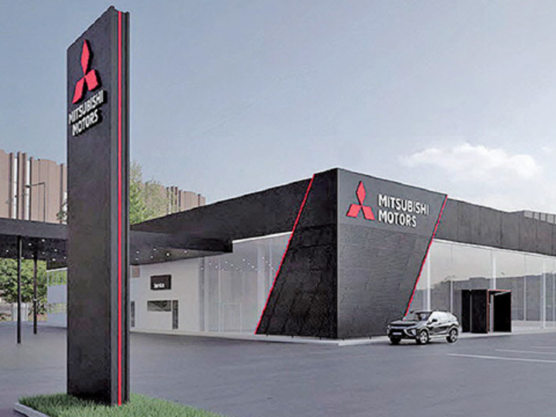 Dealer council leader Mitsubishi dealers await details on new store look
