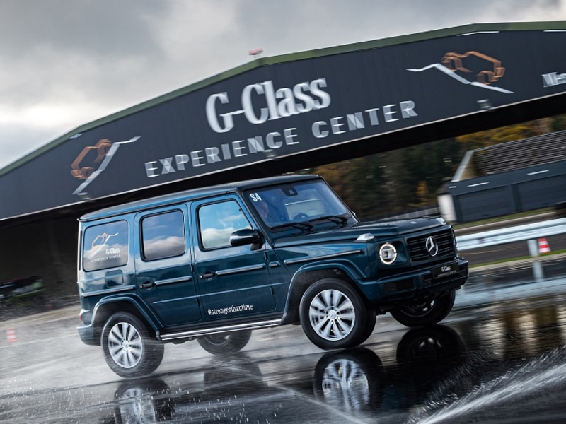 Mercedes plans all-electric variant of G class