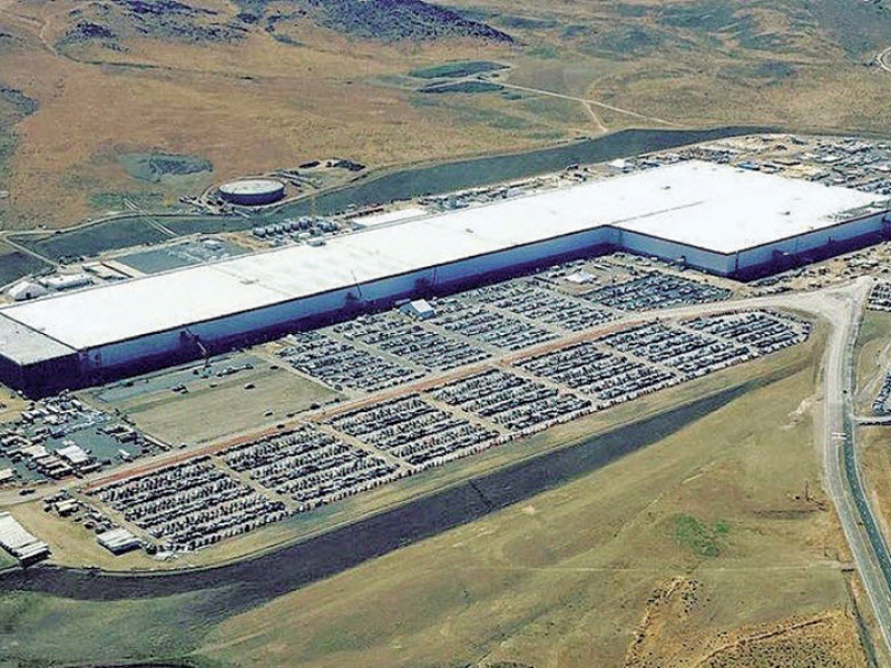 Did Elon Musk Order The Company To Spy On Employees At The Gigafactory 