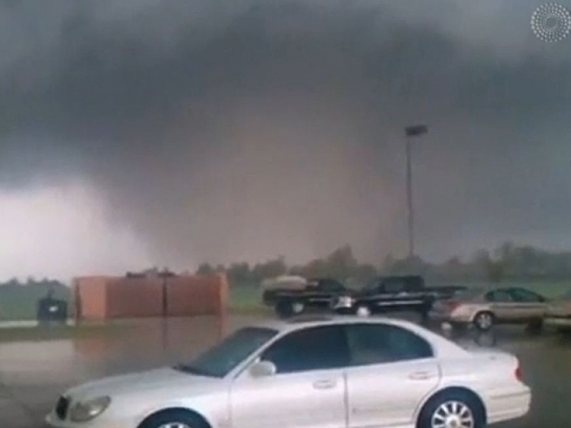 Auto dealers escape worst of tornado's wrath