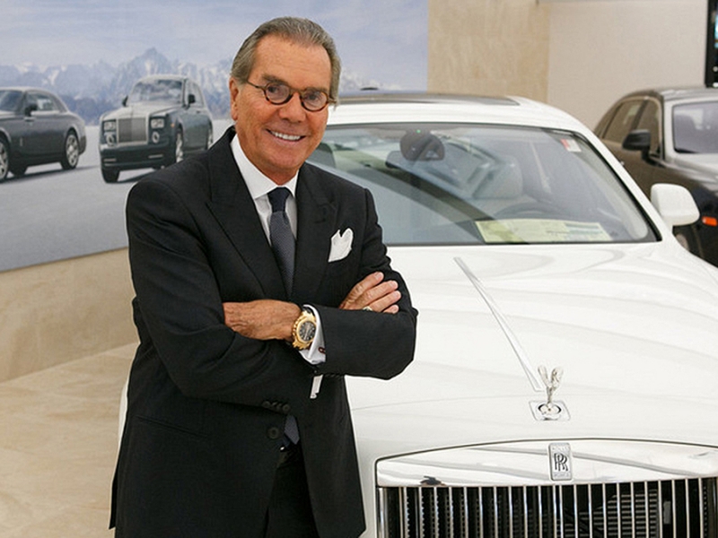 In Boston, dealer Herb Chambers builds an empire (and attracts suitors)