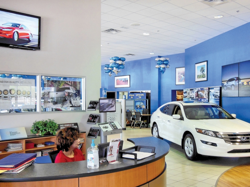 the dealership TV set Automotive News