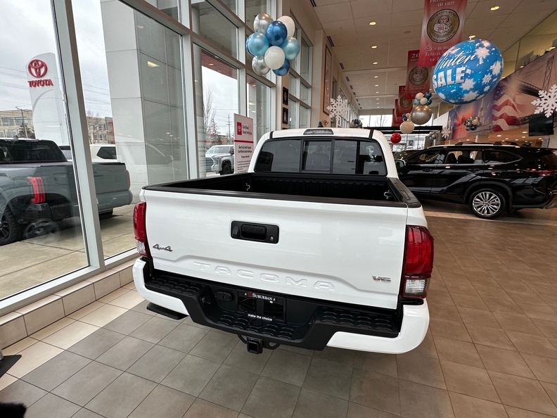 Market cools as sales pace tumbles; Toyota, Honda rebounds roll on; Ford, Subaru, Mazda up