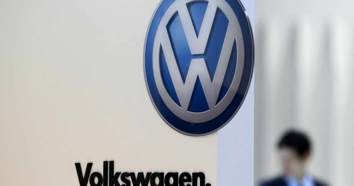 VW led auto r&d spending in '15 Automotive News