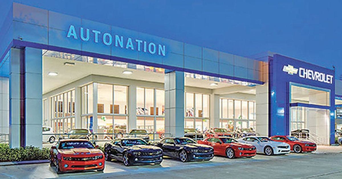 70 of AutoNation sales staffers opt for new pay plan Automotive News