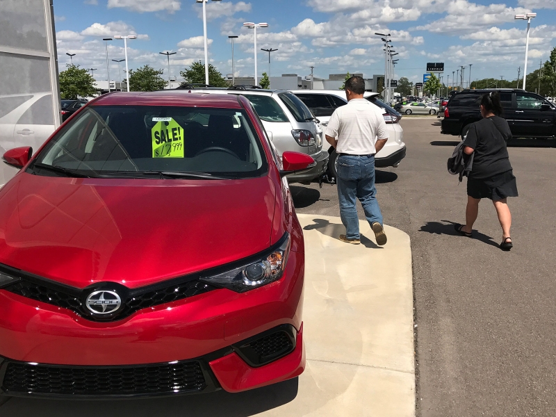 May US auto sales Nissan, Ford, Honda up, GM, Toyota, FCA down Automotive News