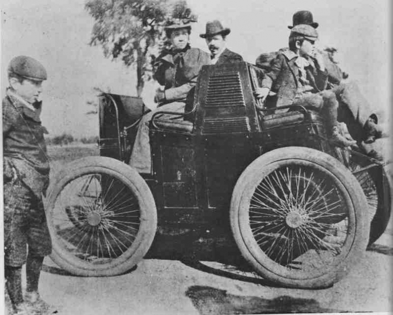The Winton car company, an early pioneer, is born Automotive News